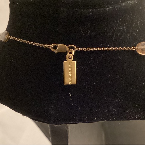 Land’s End stone and glass beads on a metallic chain - Picture 4 of 5